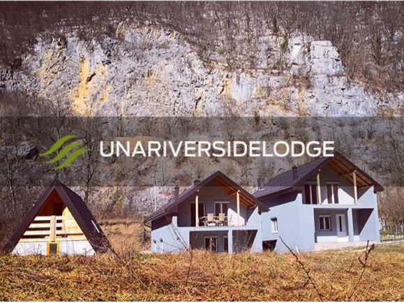 Una Riverside Lodge